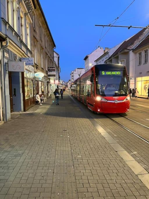 Bada Bing Plaza Leilighet Bratislava Eksteriør bilde